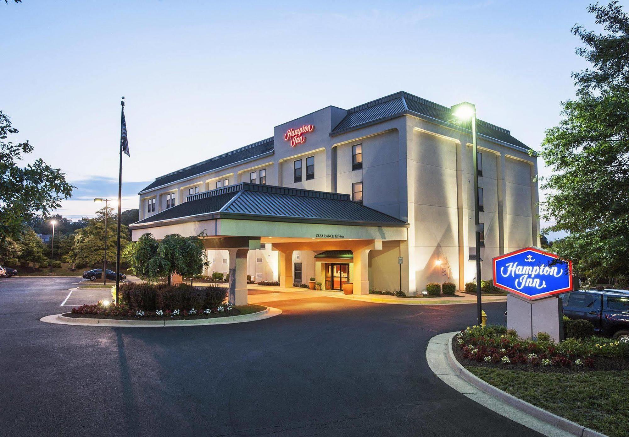 Hampton Inn Potomac Mills וודברידג' מראה חיצוני תמונה